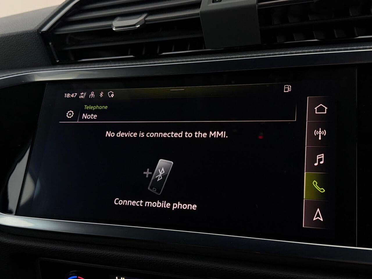 Audi Q3 thumbnail Infotainment System