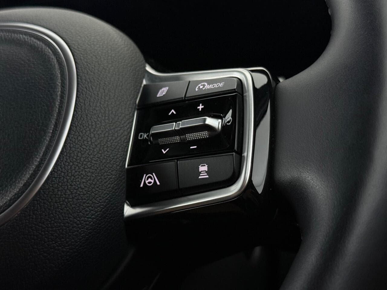 Kia Sorento thumbnail Misc Controls