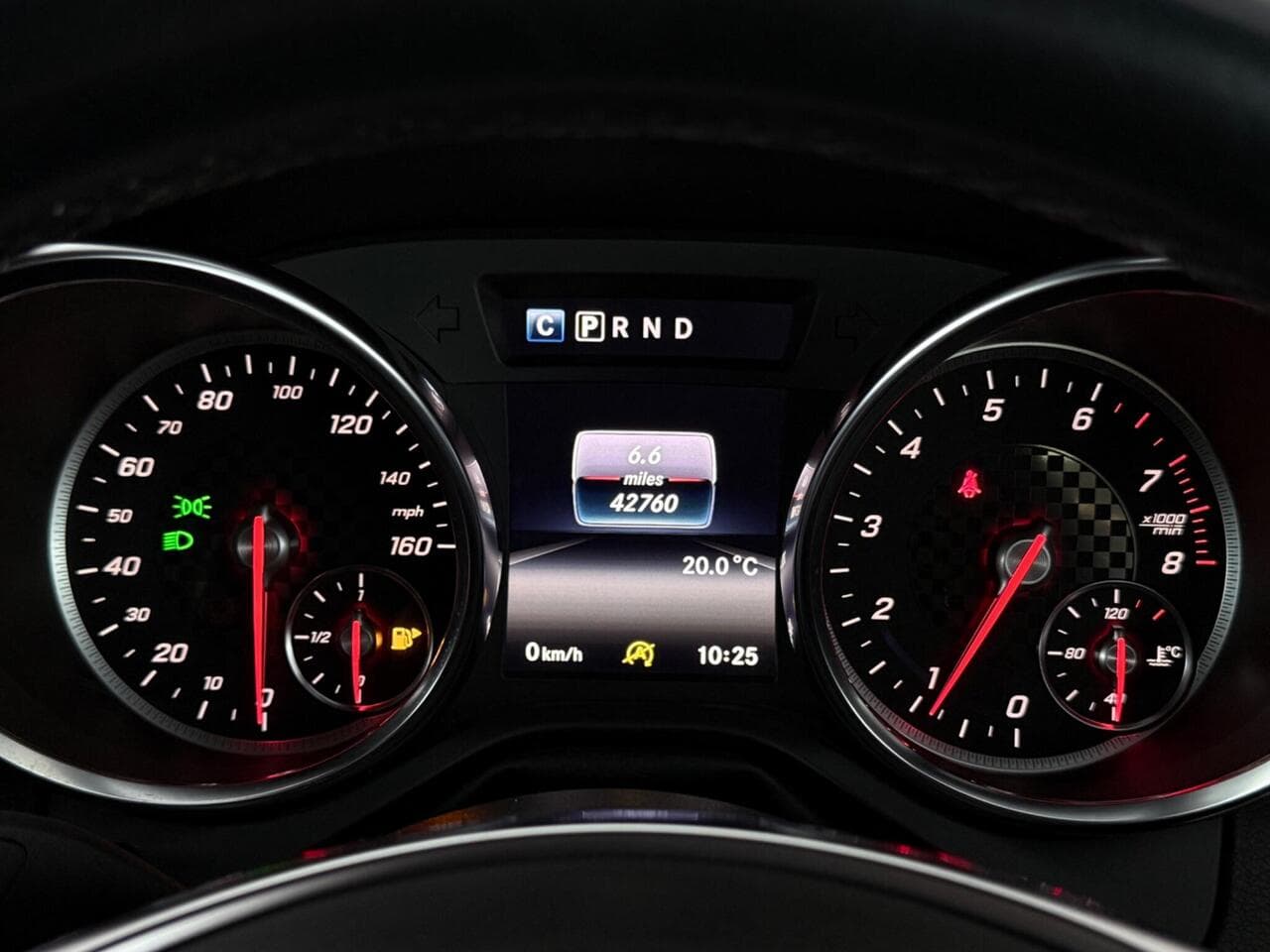 Mercedes-Benz SLC thumbnail Driver Instruments