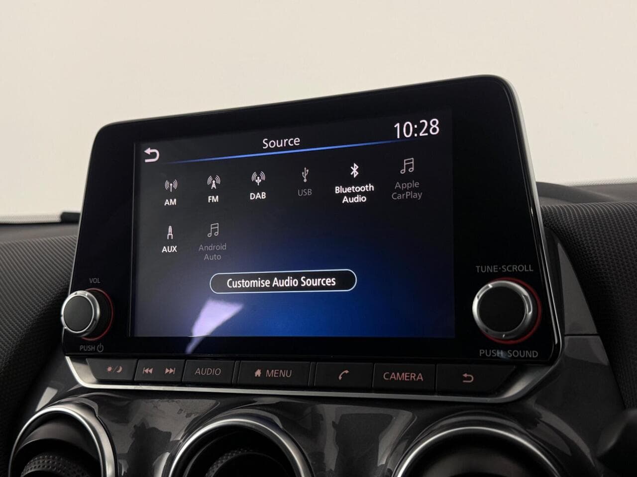 Nissan Juke thumbnail Infotainment System