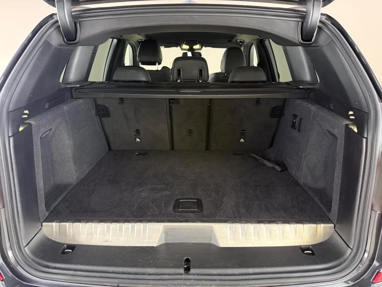 BMW X3 thumbnail Boot
