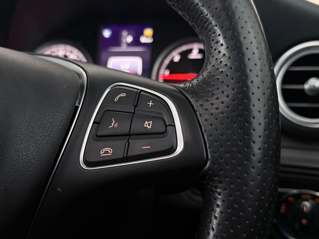 Mercedes-Benz GLC thumbnail Misc Controls
