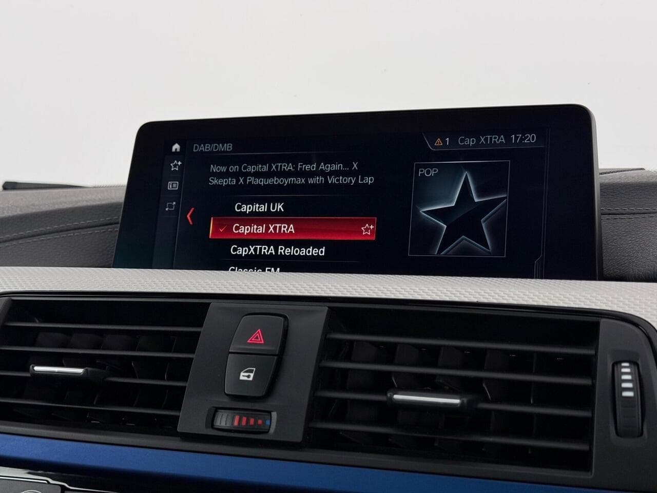 BMW 4 Series thumbnail Infotainment System