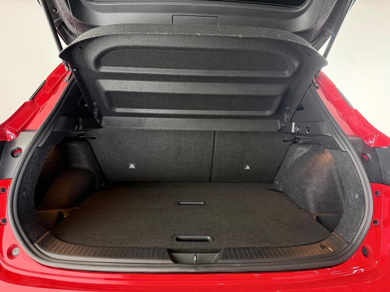 Nissan Qashqai thumbnail Boot
