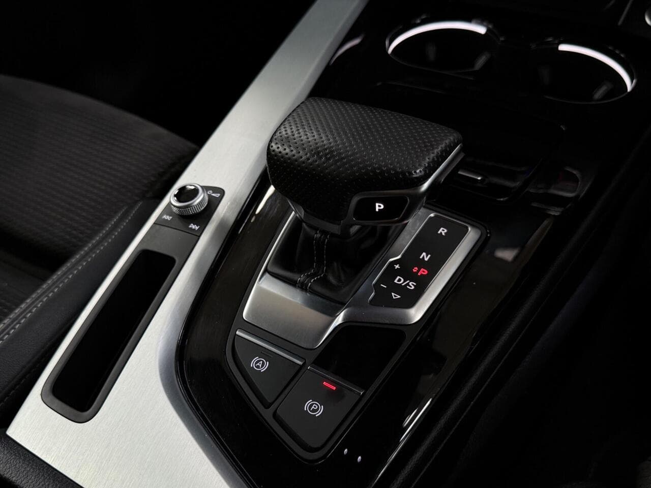 Audi A4 thumbnail Inconclusive