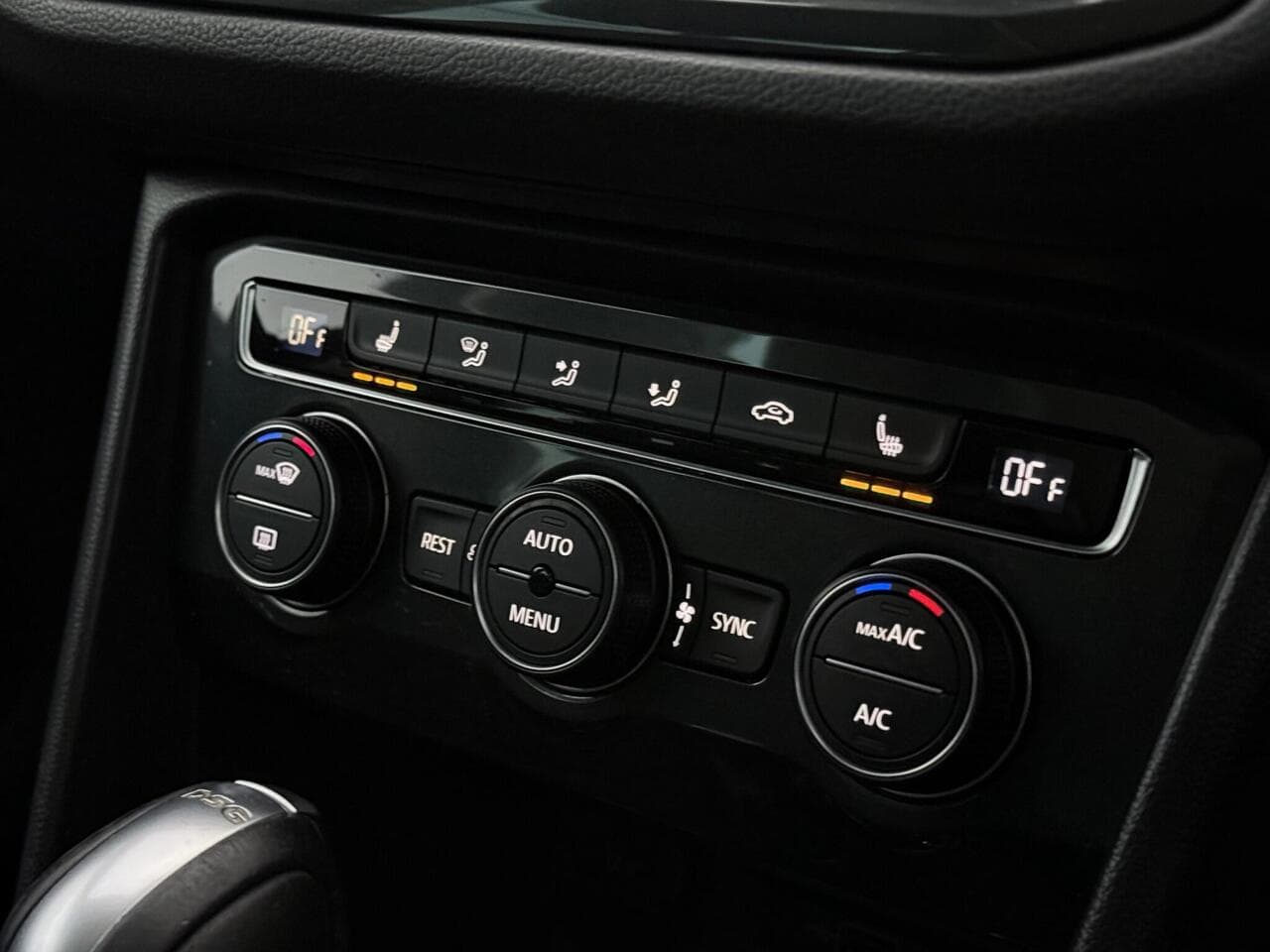 Volkswagen Tiguan thumbnail Misc Controls