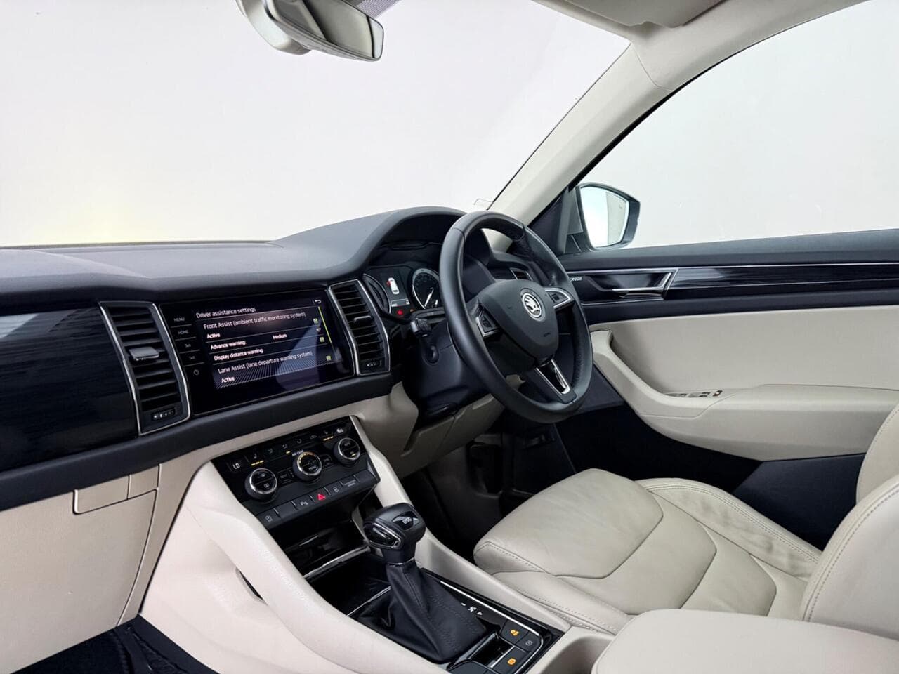 Skoda Kodiaq thumbnail Interior Front