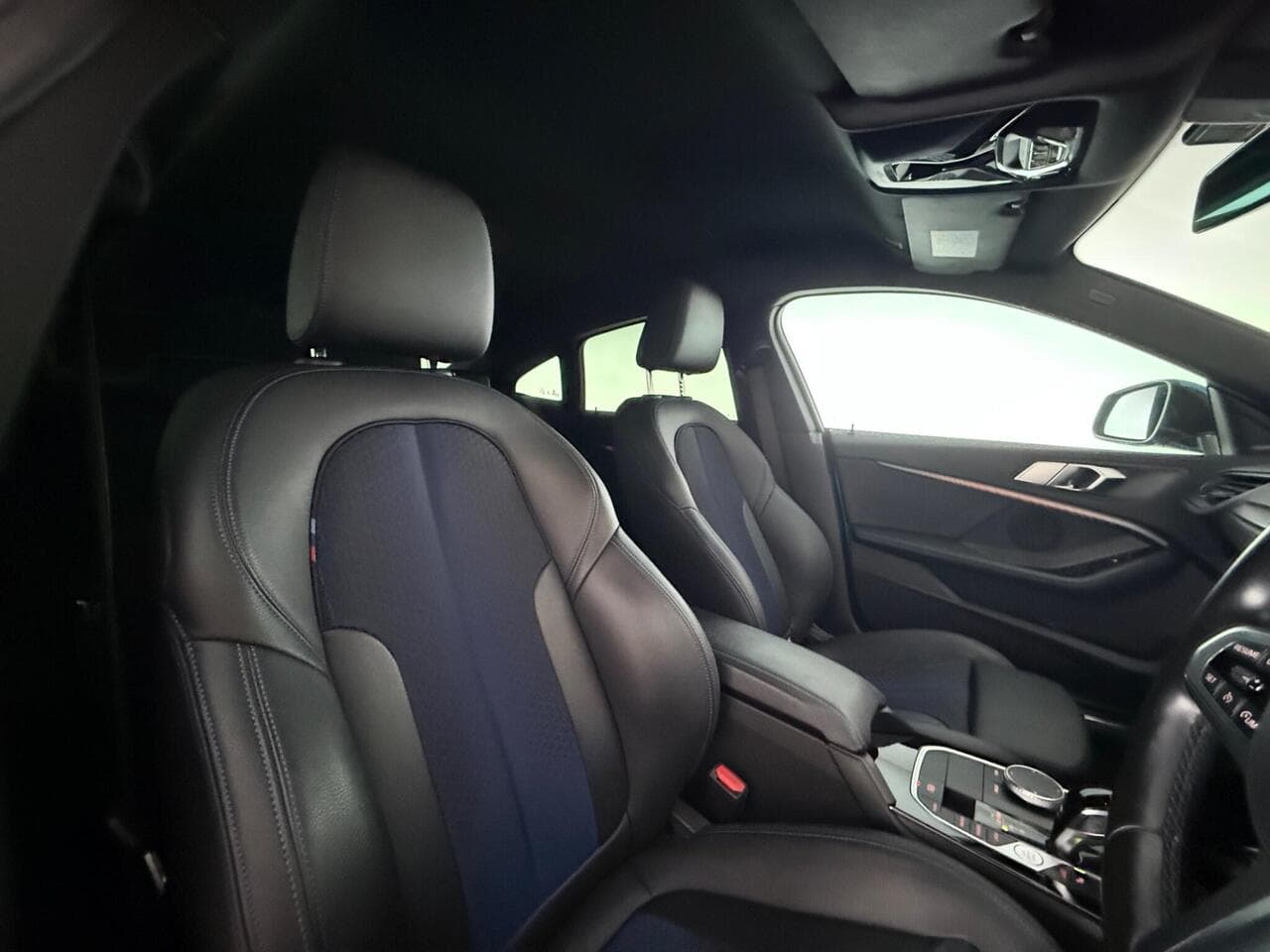 BMW 2 Series Gran Coupe thumbnail Seat Driver