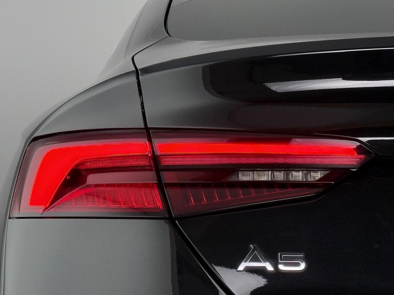 Audi A5 thumbnail Lights Rear
