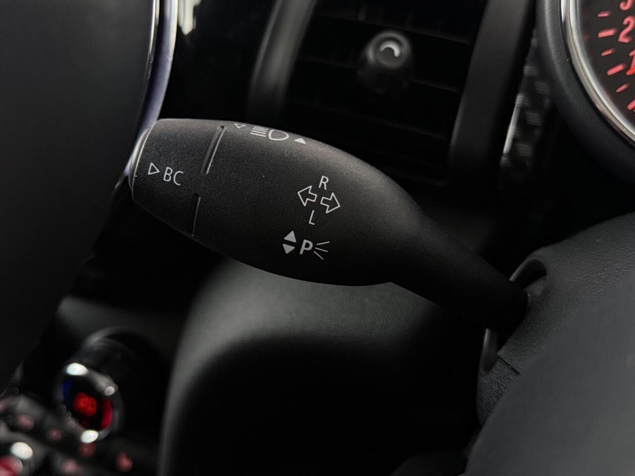 MINI Hatch thumbnail Misc Controls