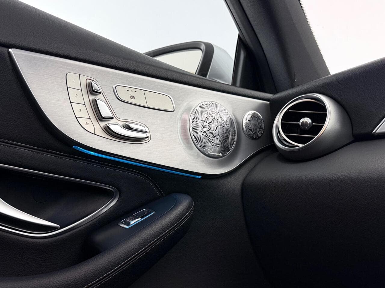 Mercedes-Benz C Class thumbnail Inconclusive