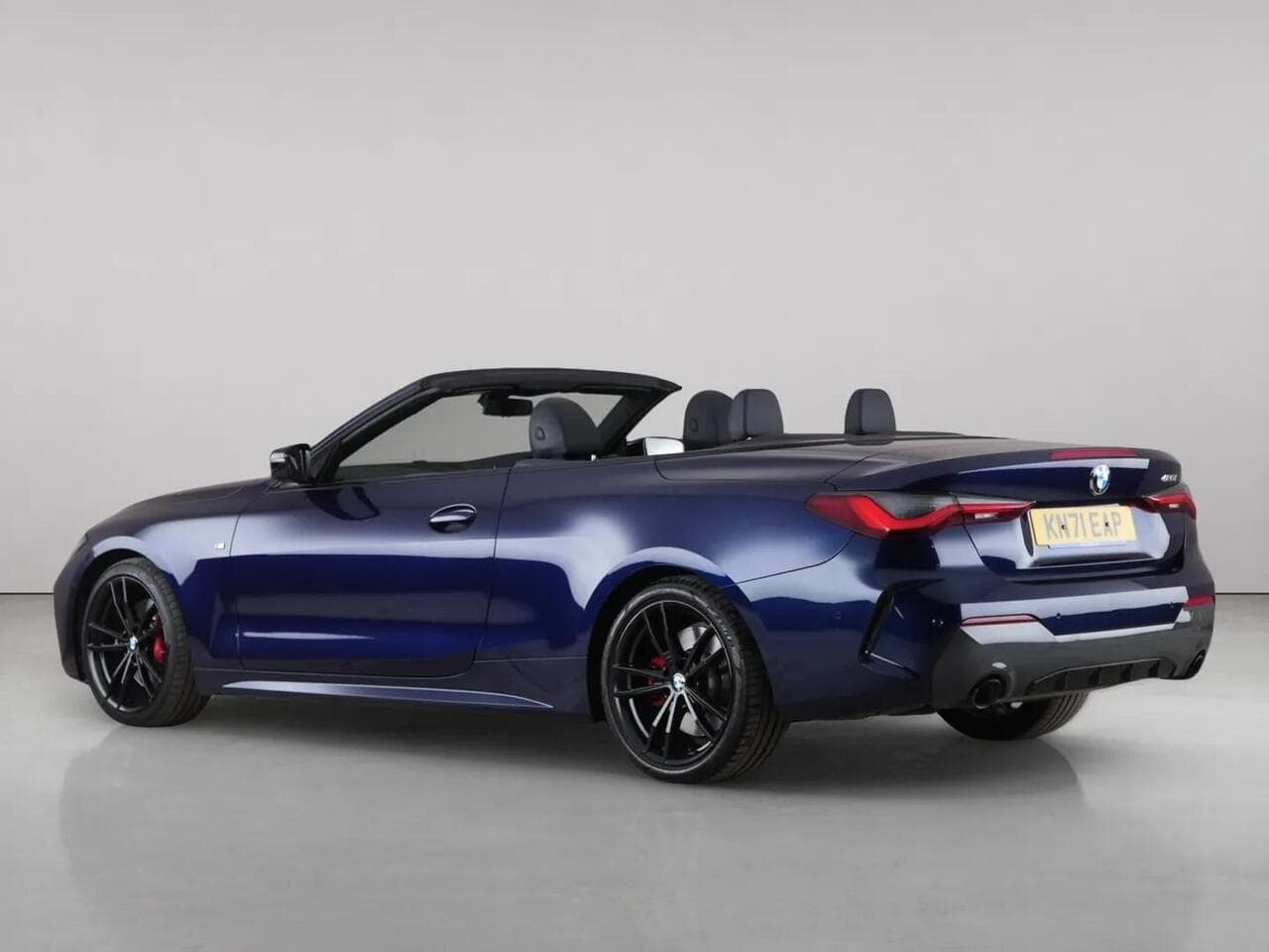 BMW 4 Series thumbnail Rear Left