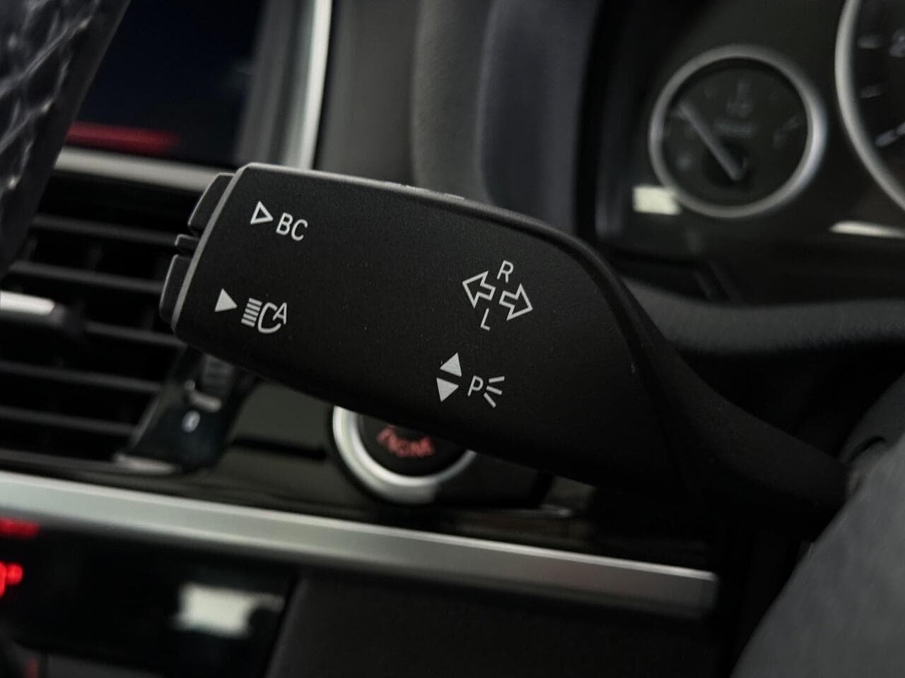 BMW X3 thumbnail Misc Controls