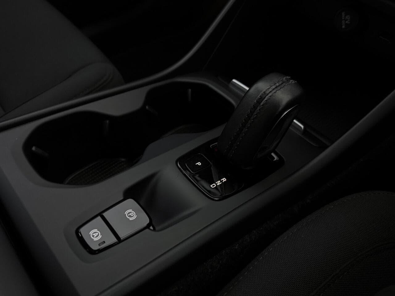 Volvo XC40 thumbnail Inconclusive