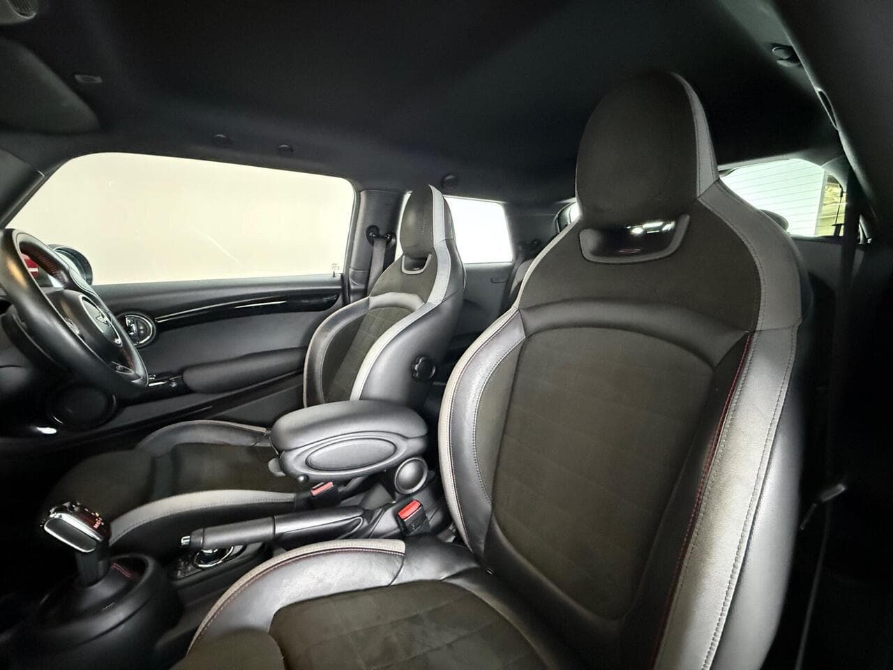 MINI Hatch thumbnail Seat Front Passenger