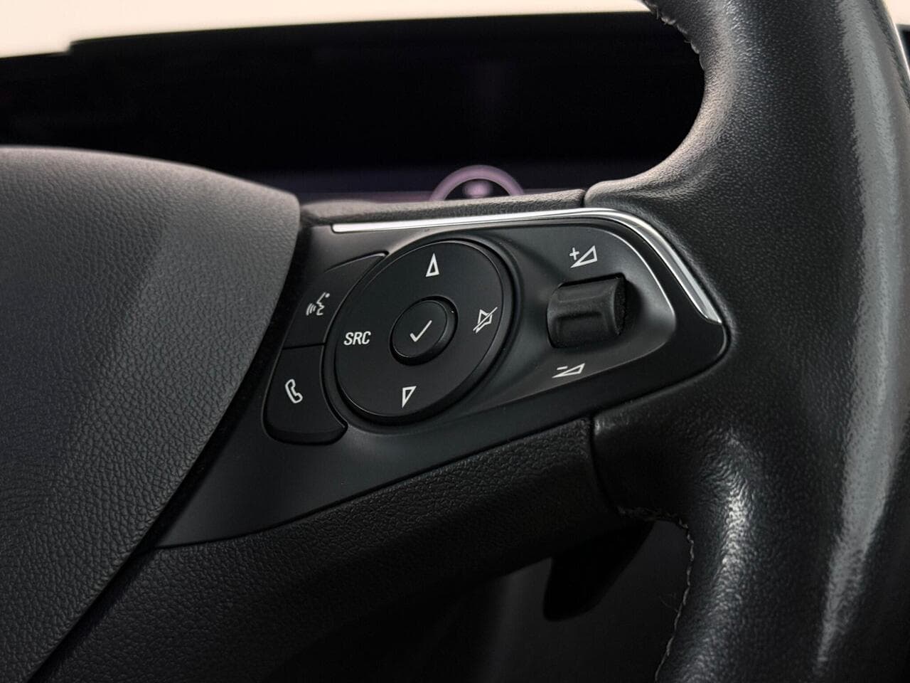 Vauxhall Mokka thumbnail Misc Controls