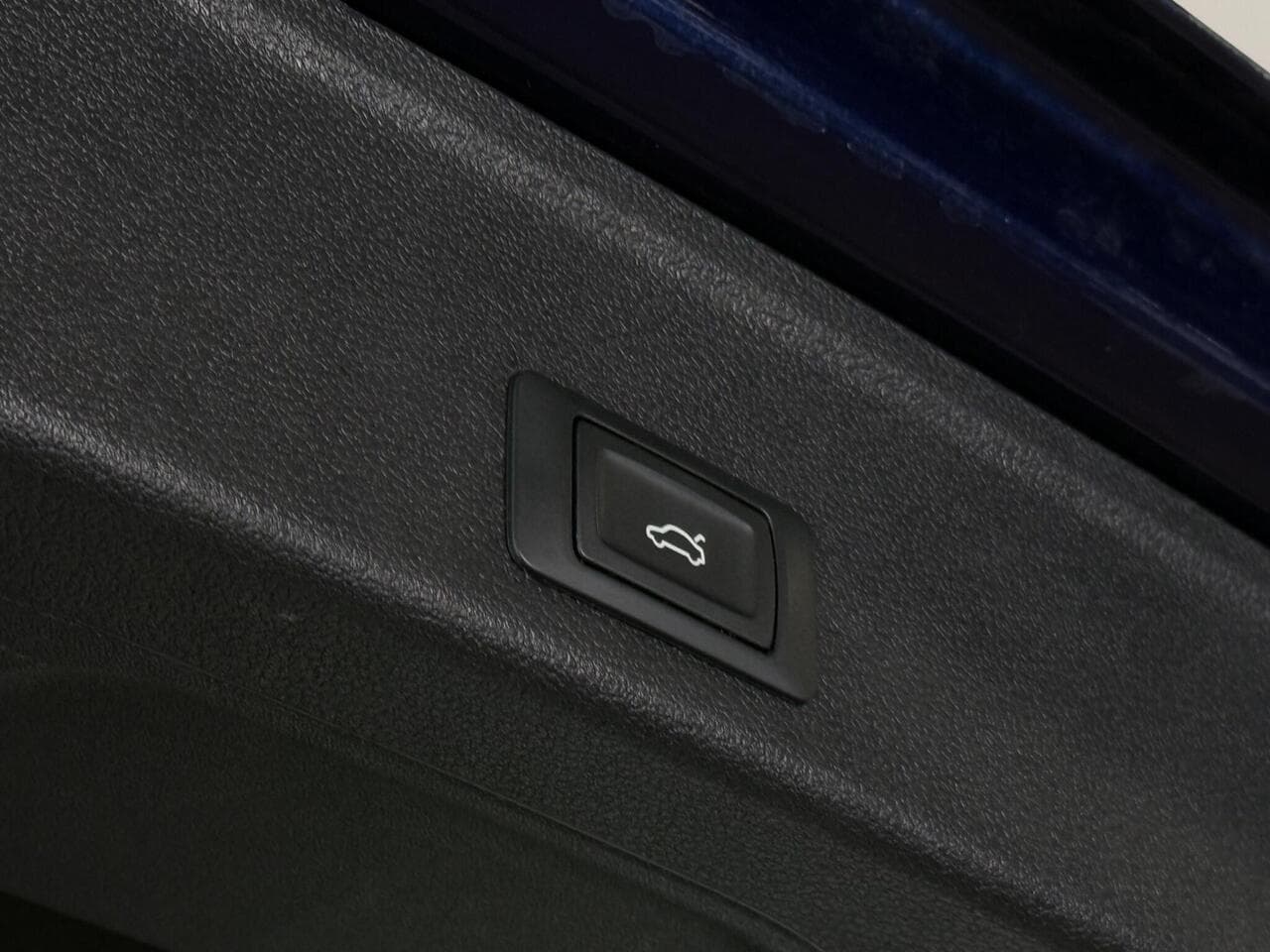 Audi A4 Avant thumbnail Misc Controls