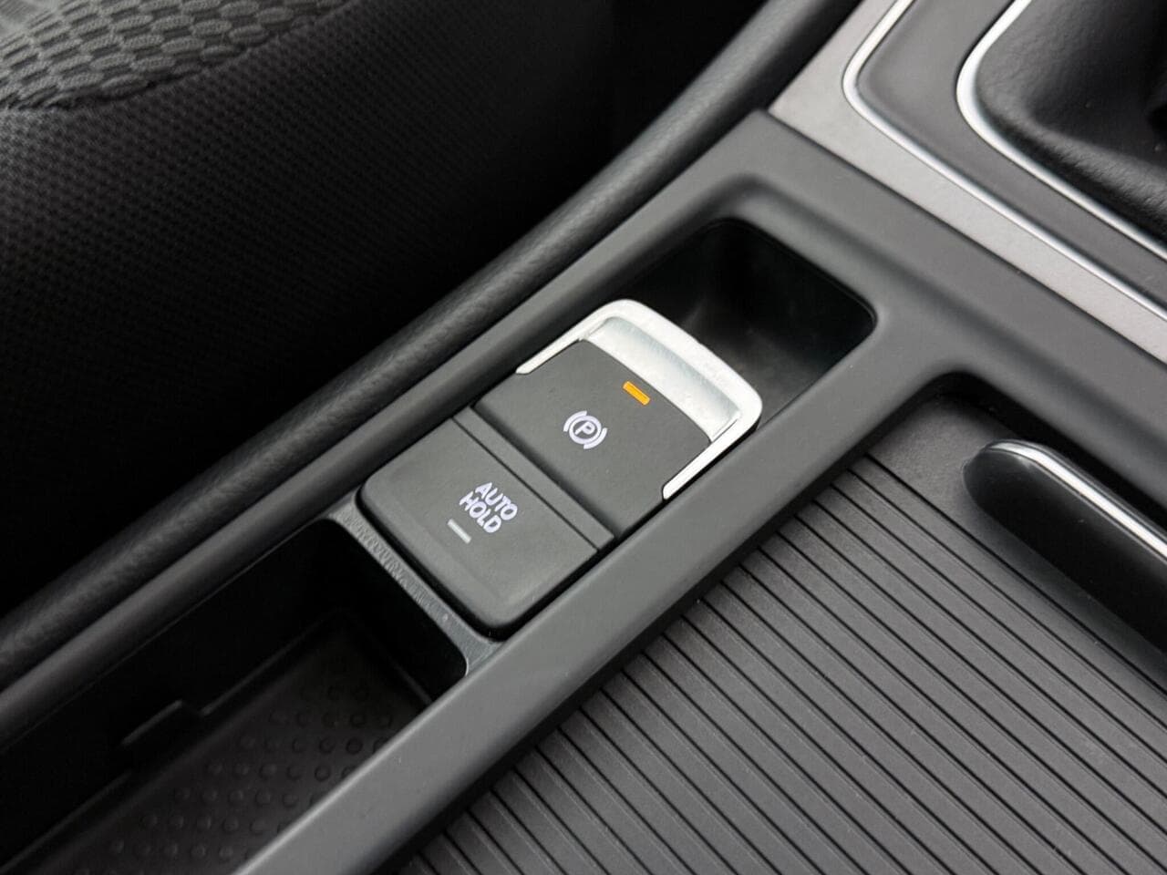 Volkswagen Golf thumbnail Misc Controls