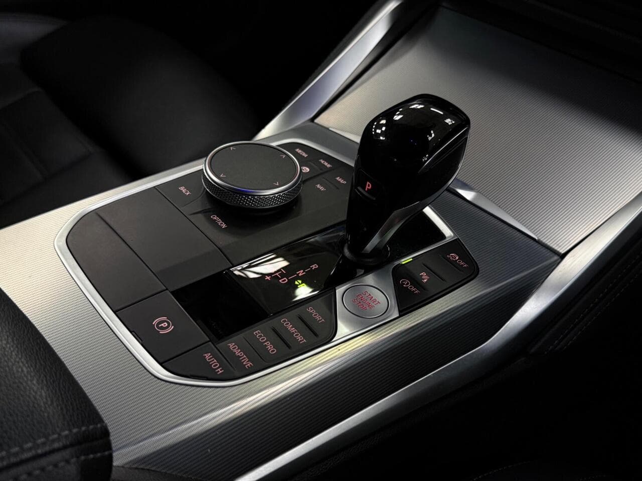 BMW 3 Series thumbnail Interior Front
