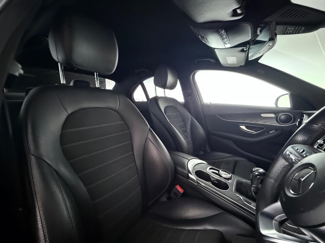 Mercedes-Benz C Class thumbnail Seat Driver