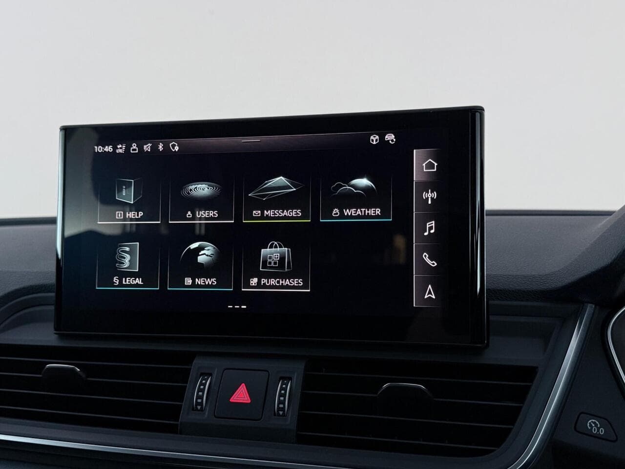 Audi Q5 thumbnail Infotainment System