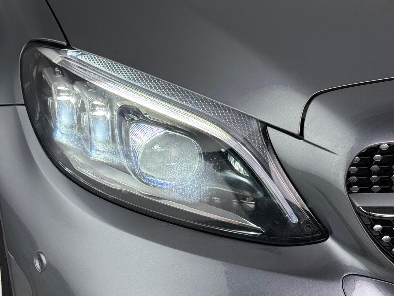 Mercedes-Benz C Class thumbnail Lights Front