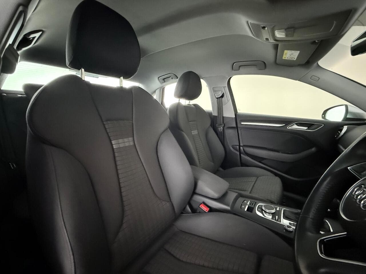 Audi A3 thumbnail Seat Driver