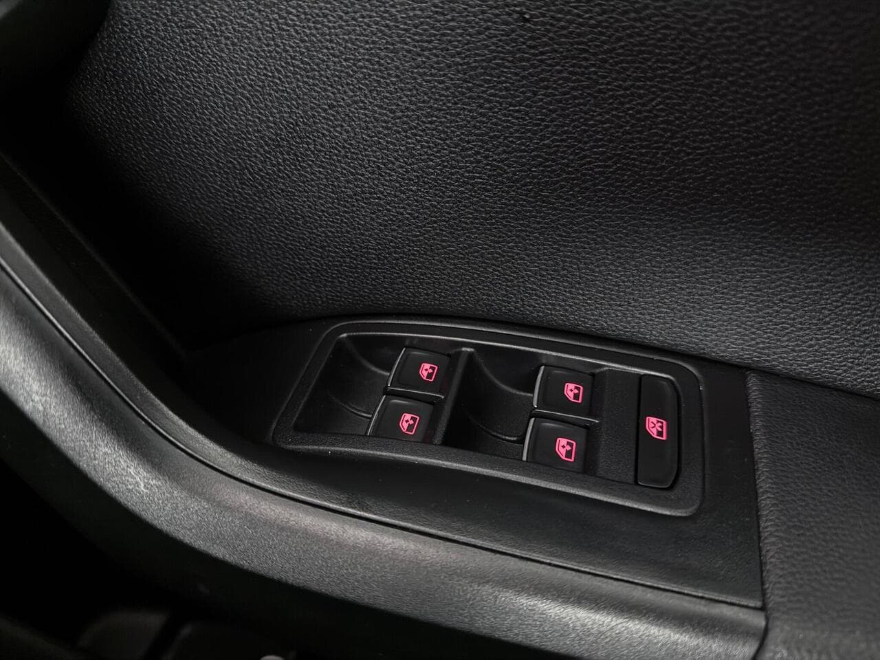 SEAT Ateca thumbnail Misc Controls