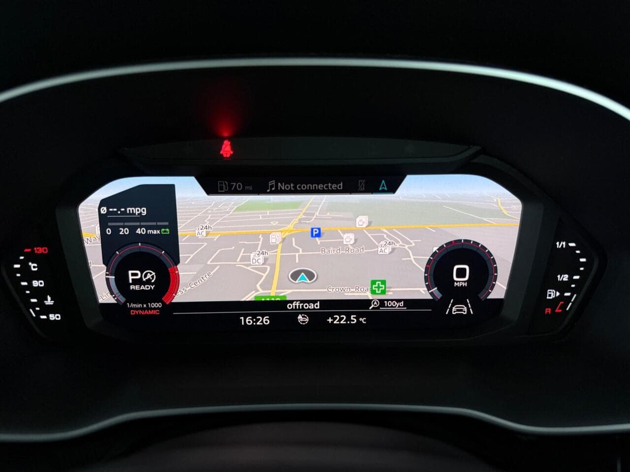 Audi Q3 thumbnail Driver Instruments