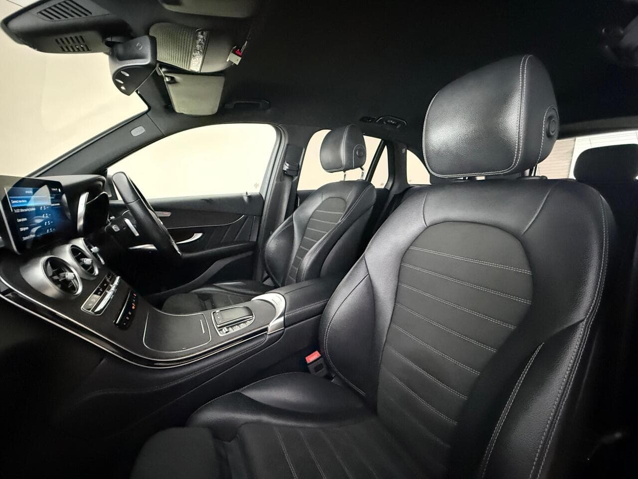 Mercedes-Benz GLC thumbnail Seat Front Passenger