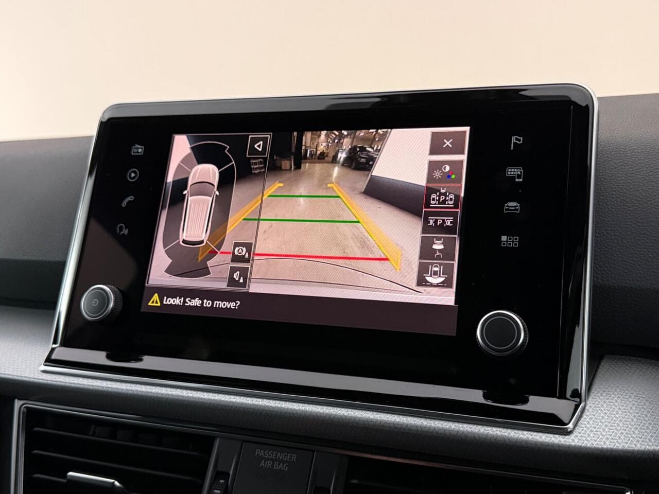 SEAT Tarraco thumbnail Infotainment System