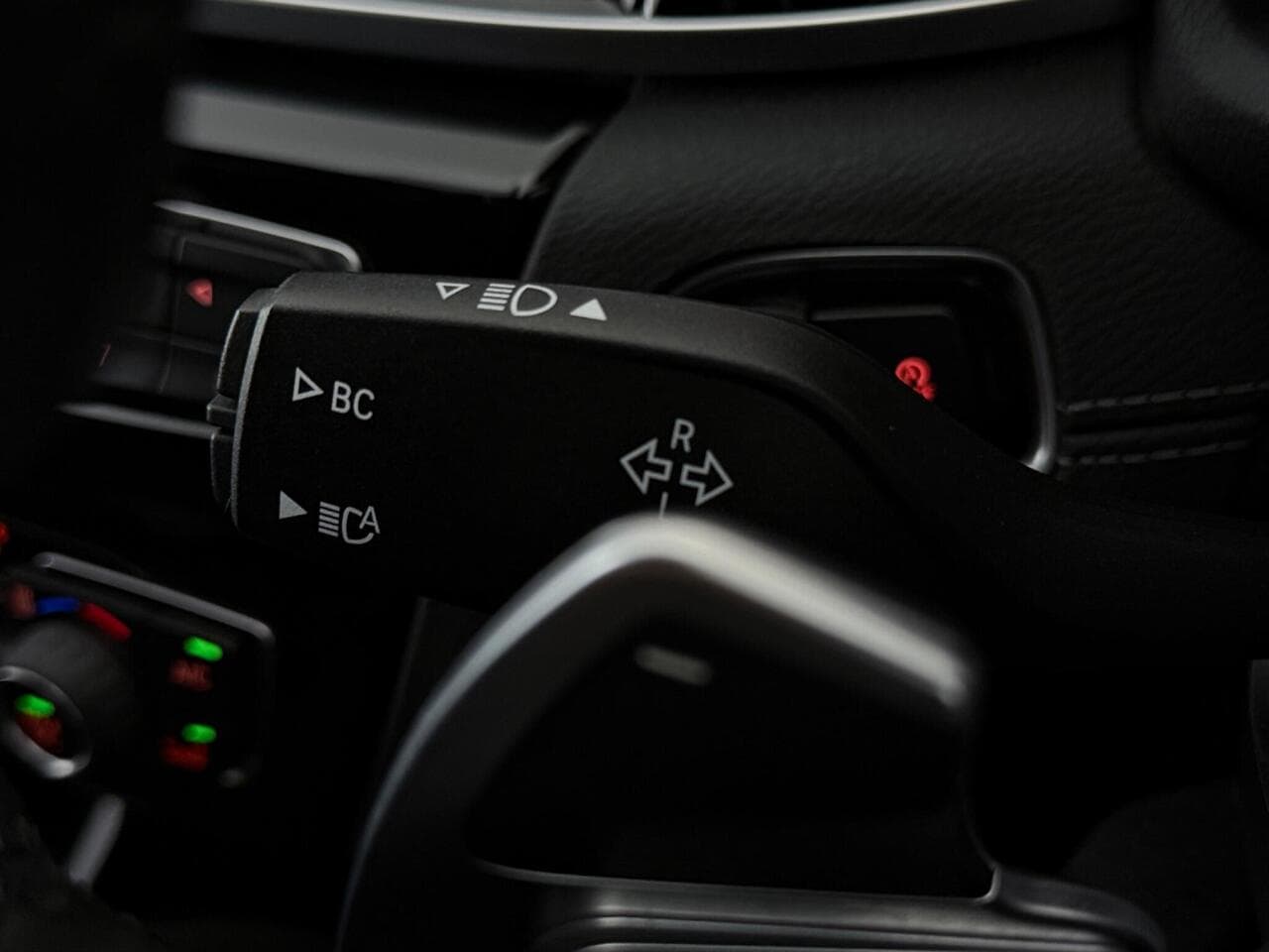 BMW X1 thumbnail Misc Controls