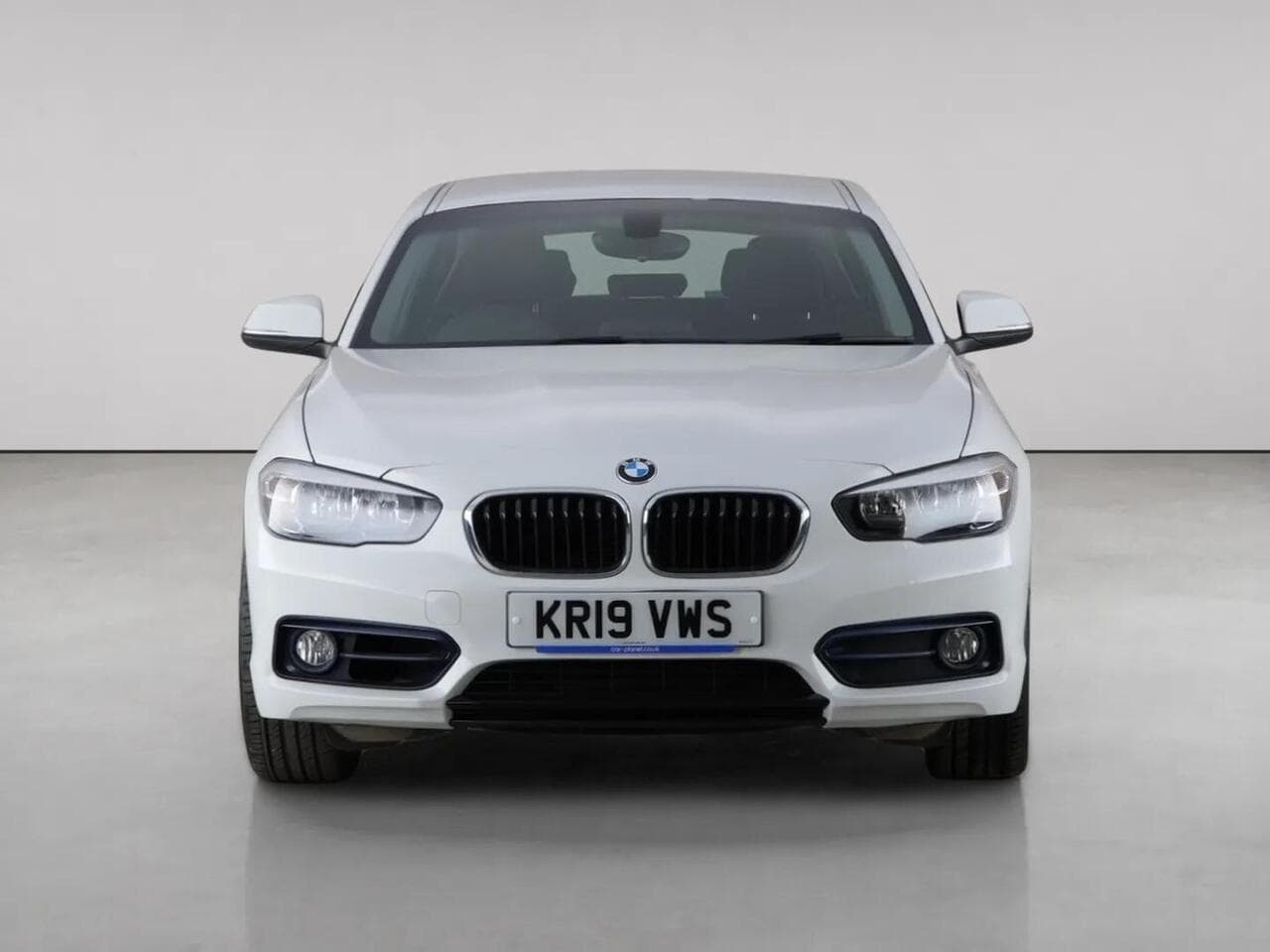 BMW 1 Series thumbnail Front