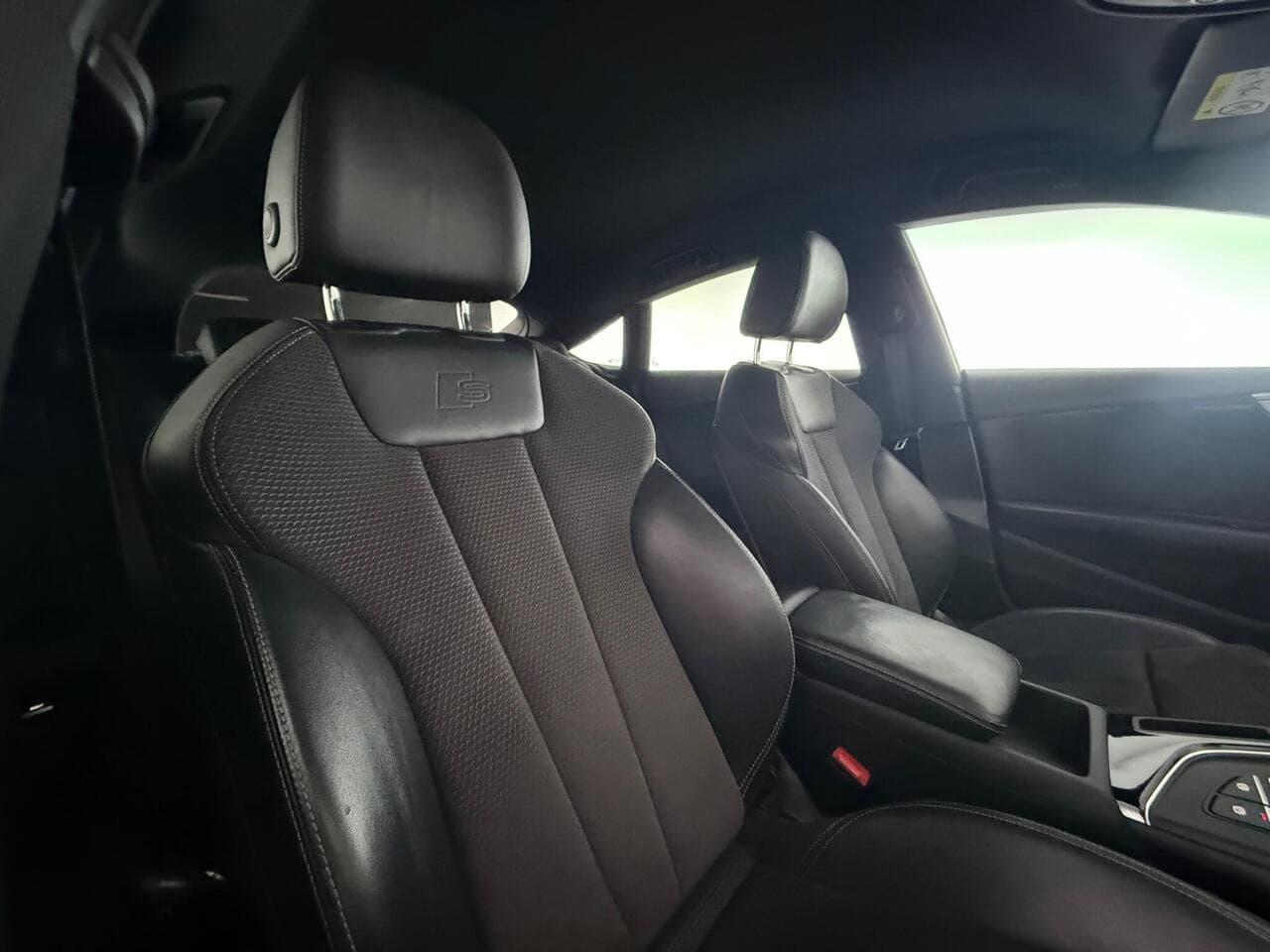 Audi A5 thumbnail Seat Driver