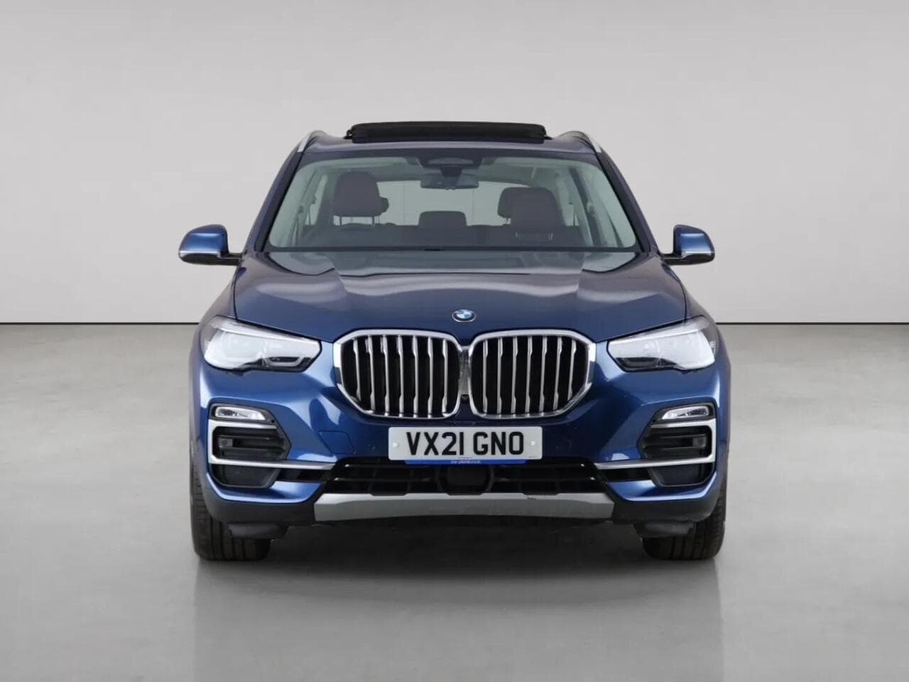 BMW X5 thumbnail Front