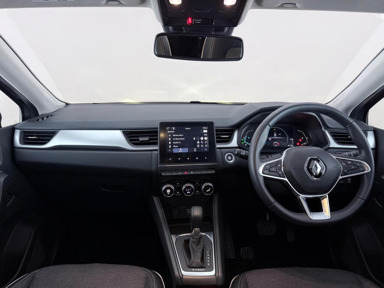 Renault Captur thumbnail Interior Front