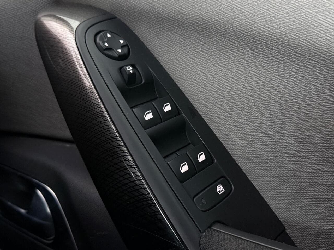 Citroen Grand C4 Picasso thumbnail Misc Controls