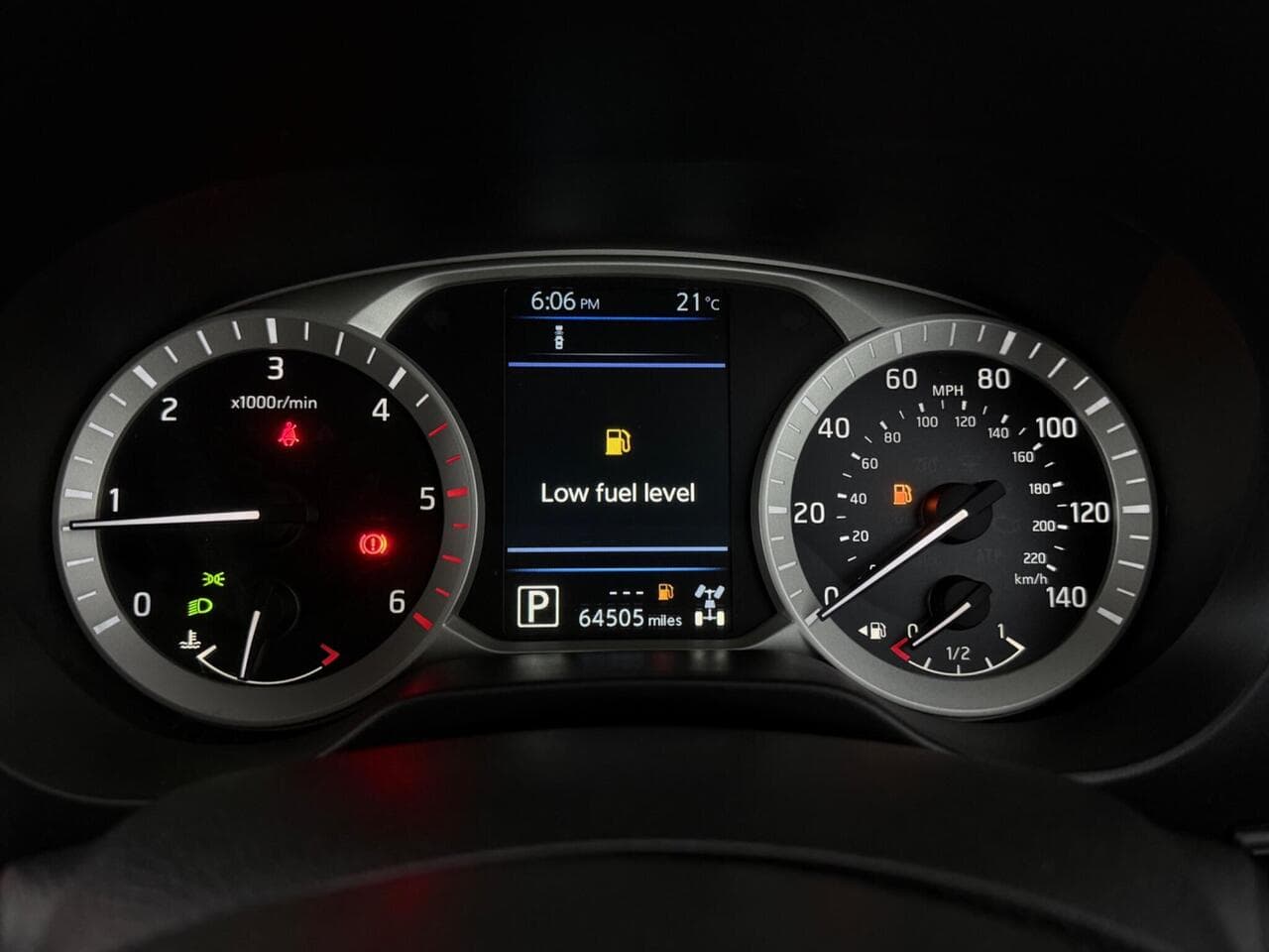 Nissan Navara thumbnail Driver Instruments