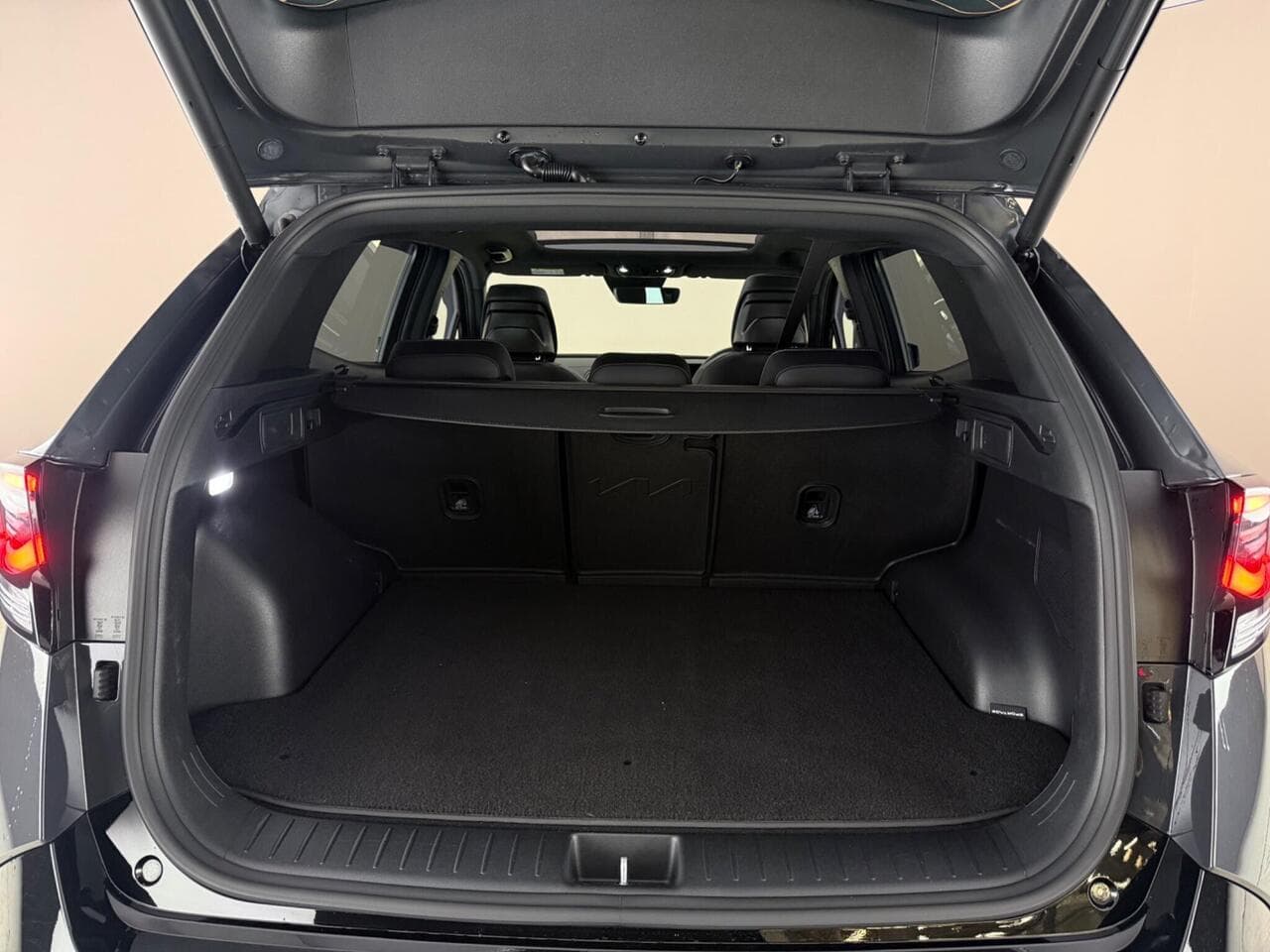 Kia Sportage thumbnail Boot