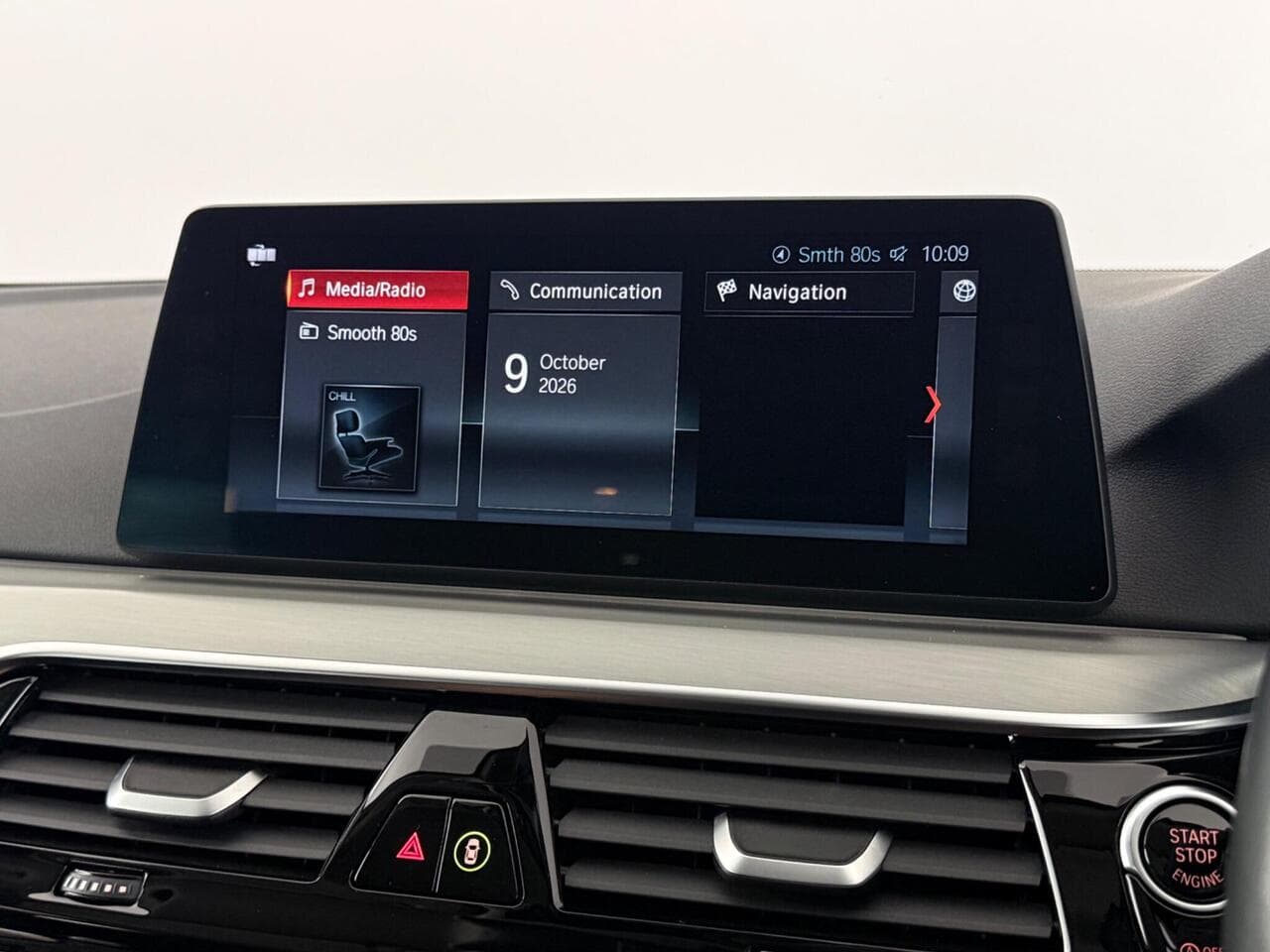 BMW 5 Series thumbnail Infotainment System