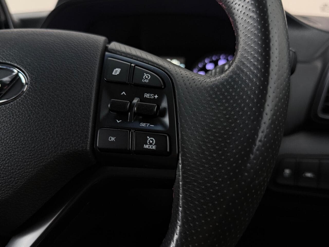 Hyundai TUCSON thumbnail Misc Controls