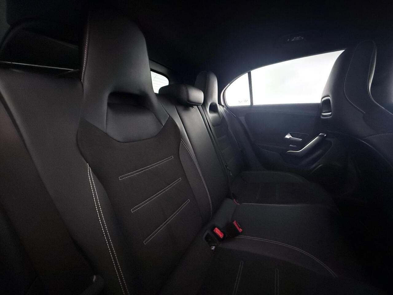 Mercedes-Benz A Class thumbnail Seats Rear