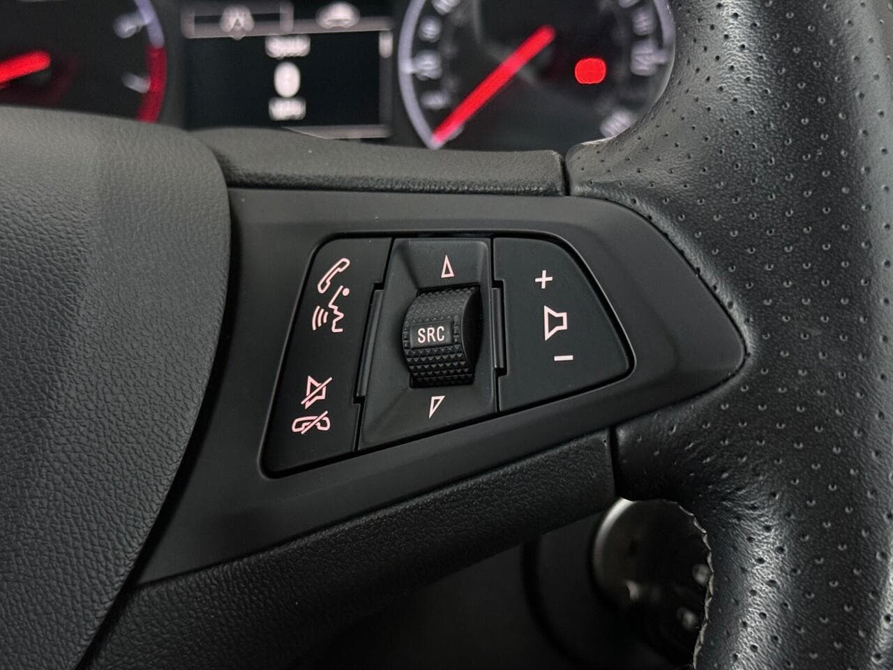 Vauxhall Corsa thumbnail Misc Controls