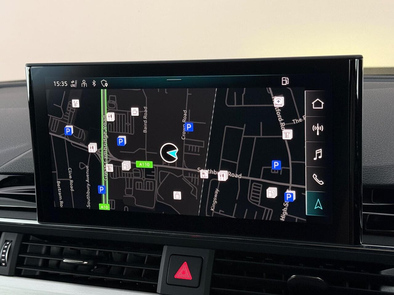 Audi A5 Cabriolet thumbnail Infotainment System