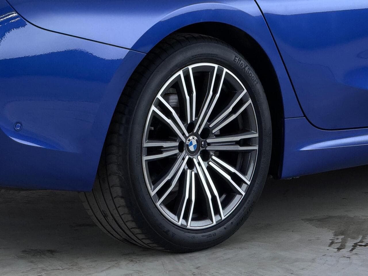 BMW 3 Series thumbnail Wheel