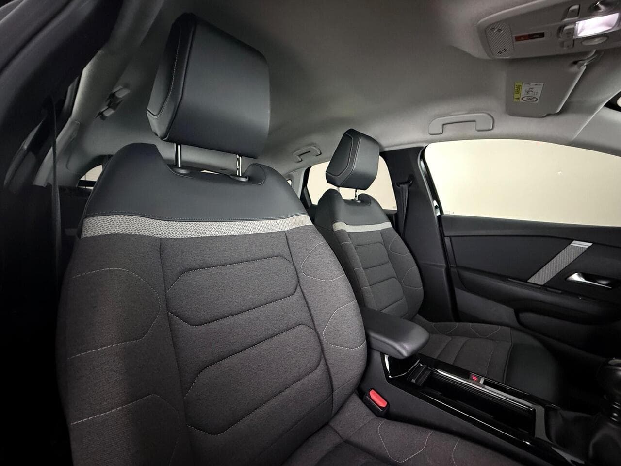 Citroen C4 thumbnail Seats Rear