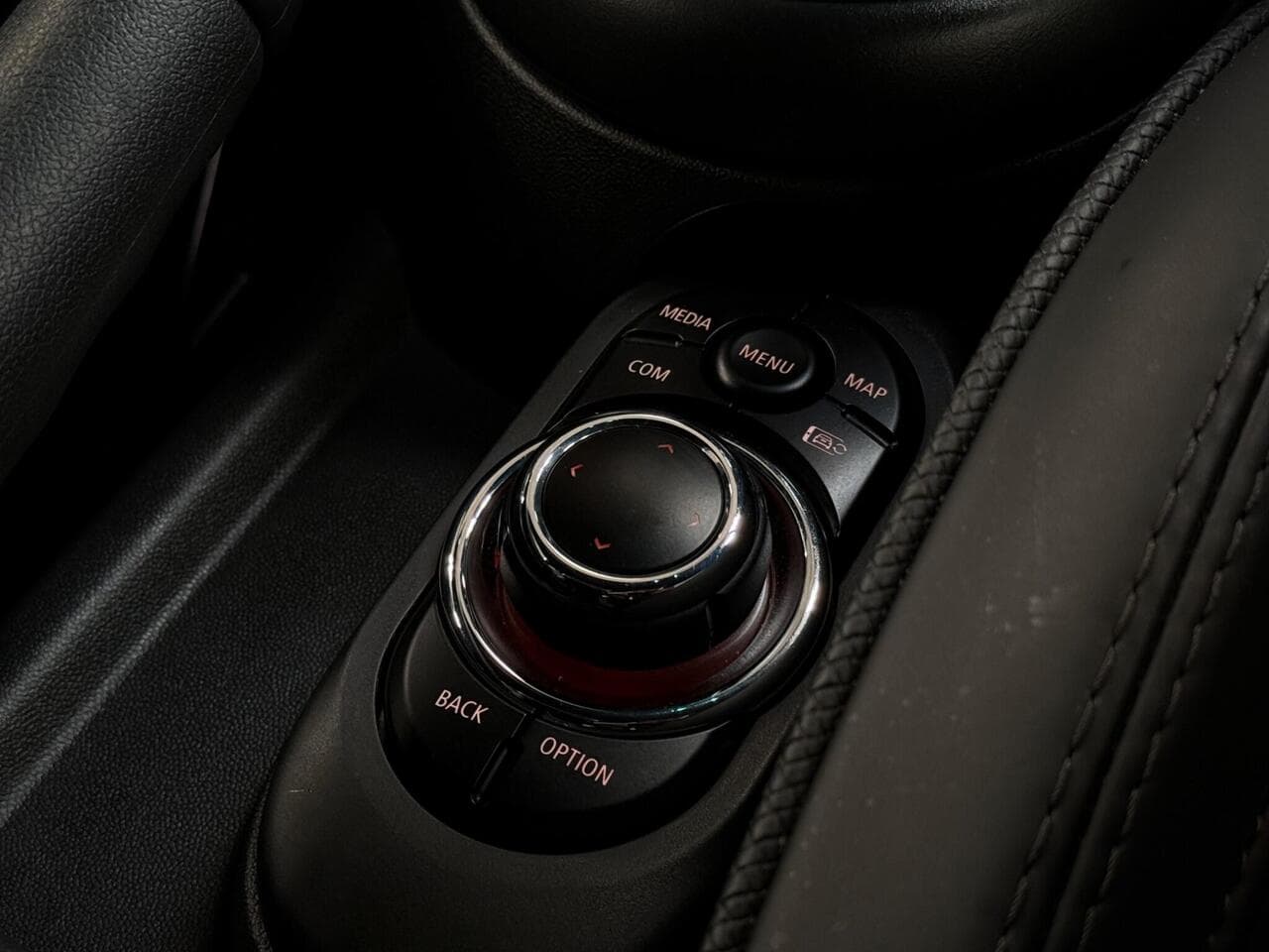 MINI Hatch thumbnail Misc Controls