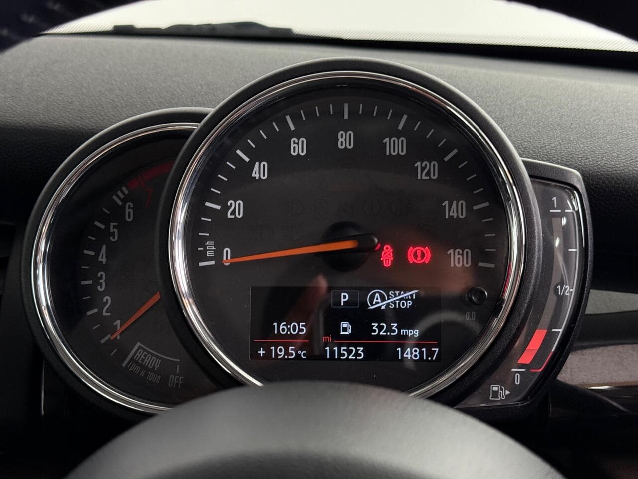 MINI Hatch thumbnail Driver Instruments