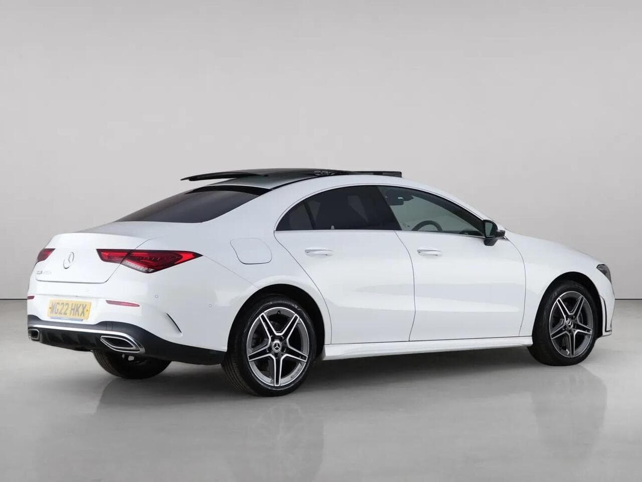 Mercedes-Benz CLA thumbnail Rear Right
