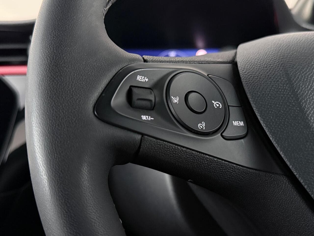 Vauxhall Corsa thumbnail Misc Controls